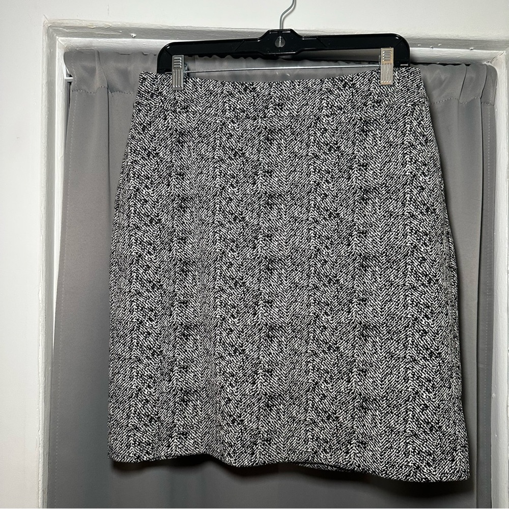 Cabi Elegant Black and White Printed Women's Workwear Pencil Skirt Sz 10